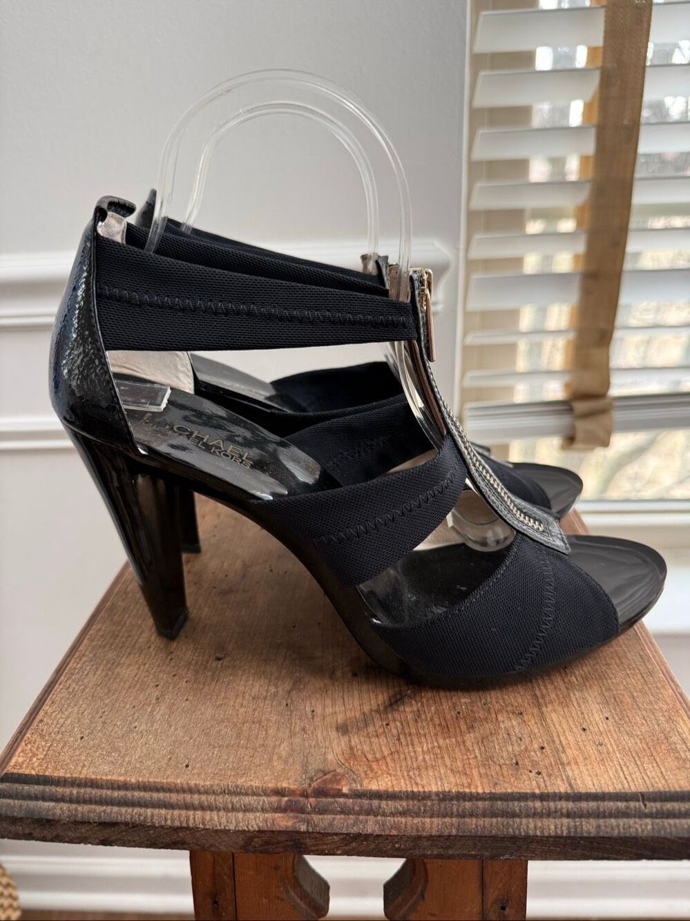 MICHAEL Michael Kors Berkley Mid Platform T-Strap Sandals Heels Black 11